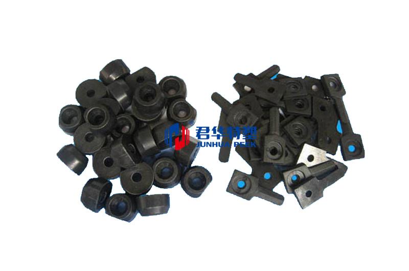 半導体産業向けPEEK部品