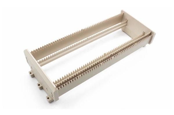 PEEK乾燥タンクラック